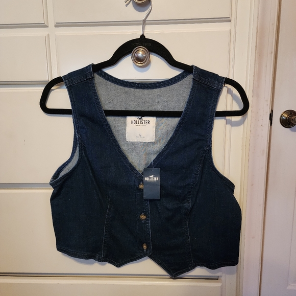 Hollister Tailored Vest - Picture 1 of 5
